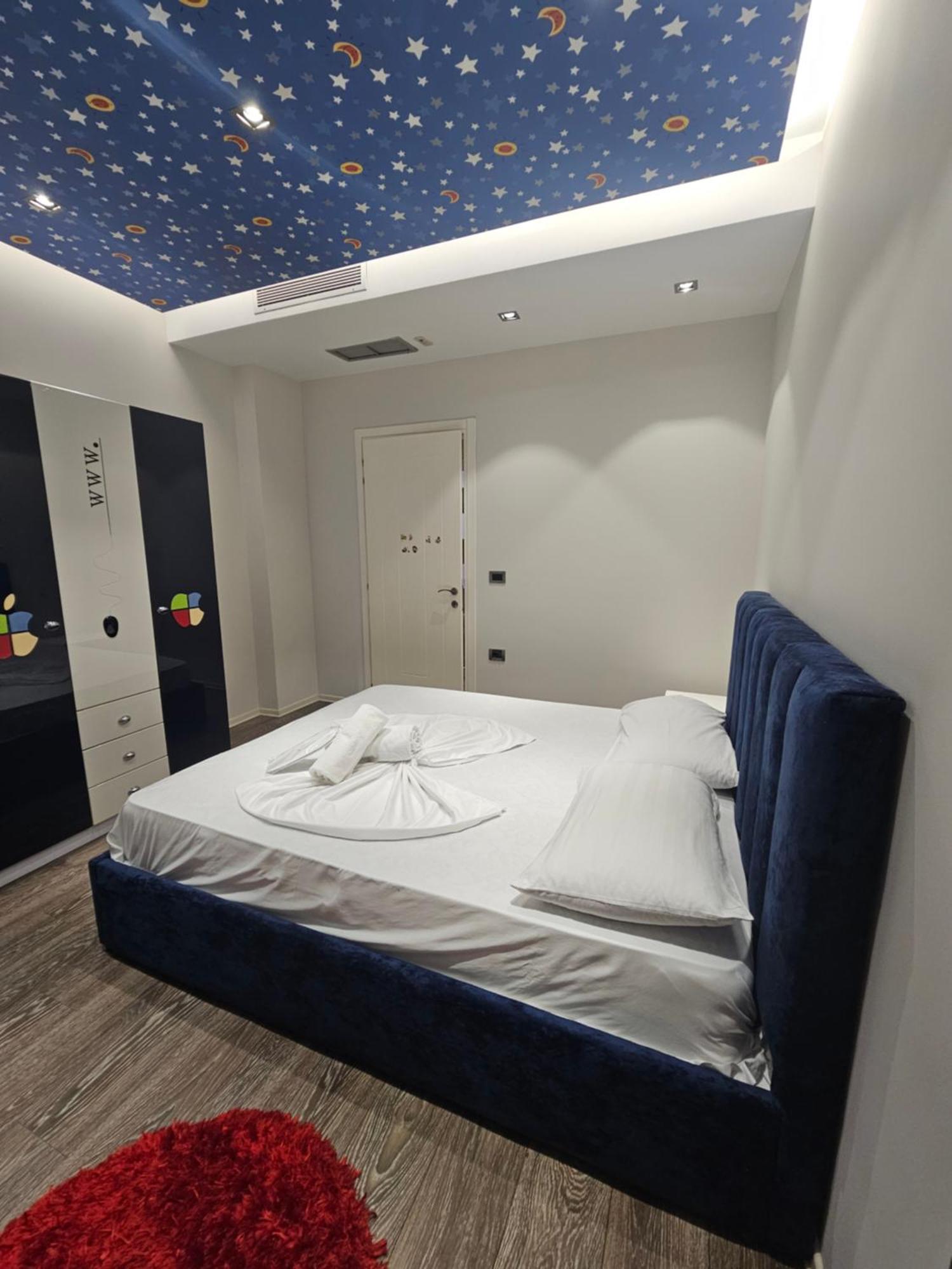 Aura Skanderbeg Square Apartments Tirana Exterior foto